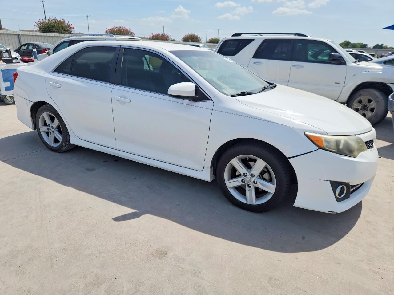2012 Toyota Camry Se - Фото 4
