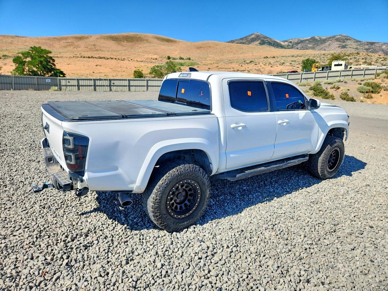 2017 Toyota Tacoma Trd Sport - Фото 3