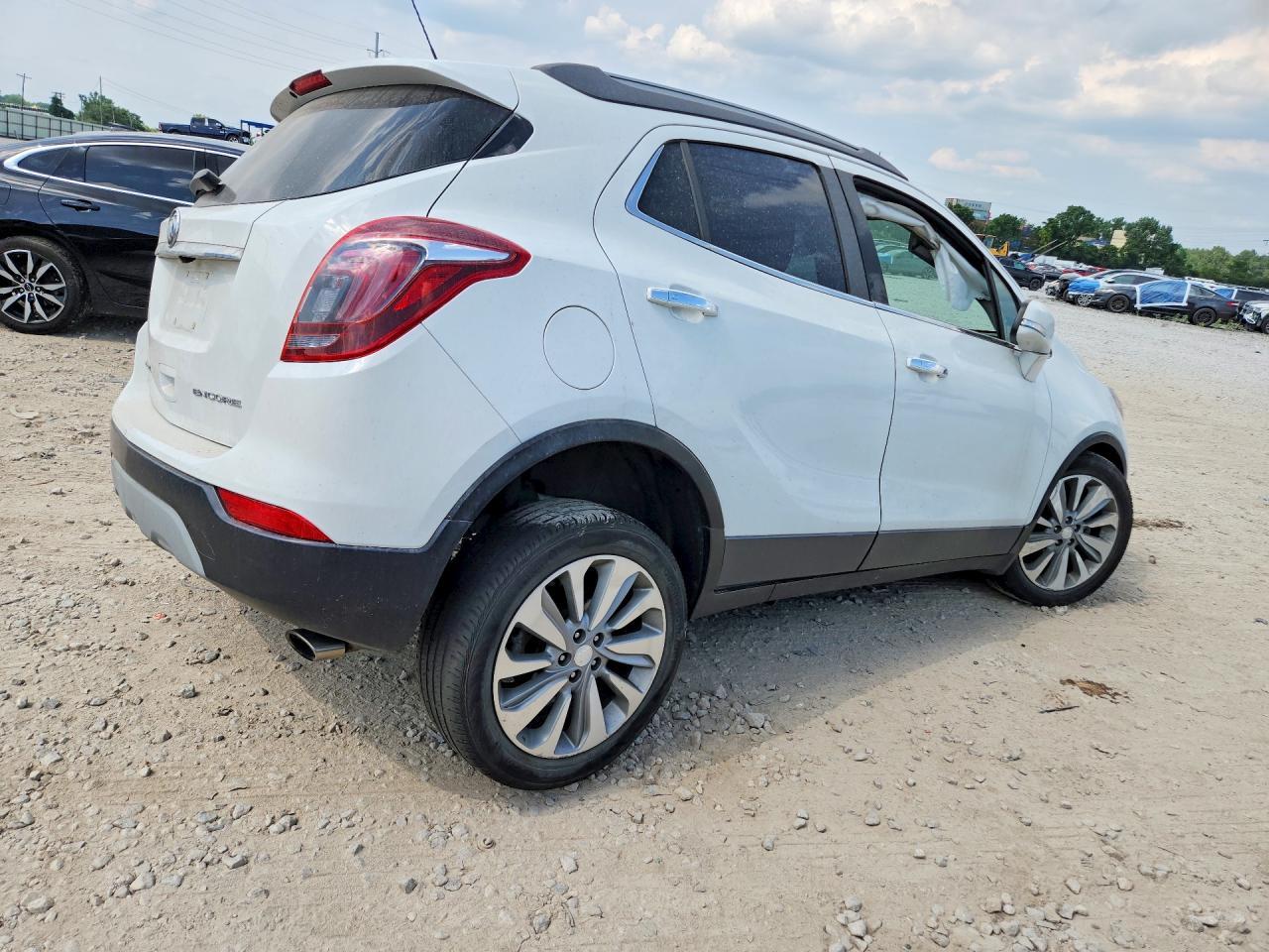 2018 Buick Encore - Фото 3
