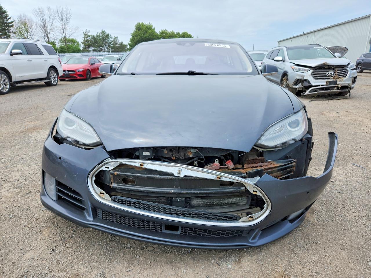 2015 Tesla Model S 85D - Image 5