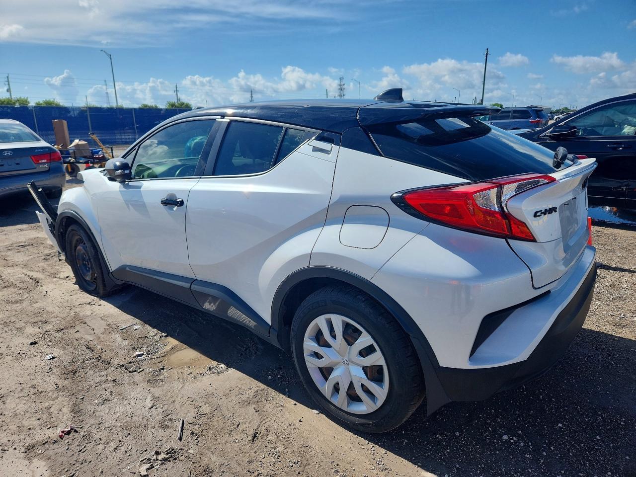 2022 Toyota C-Hr Nightshade - Image 2