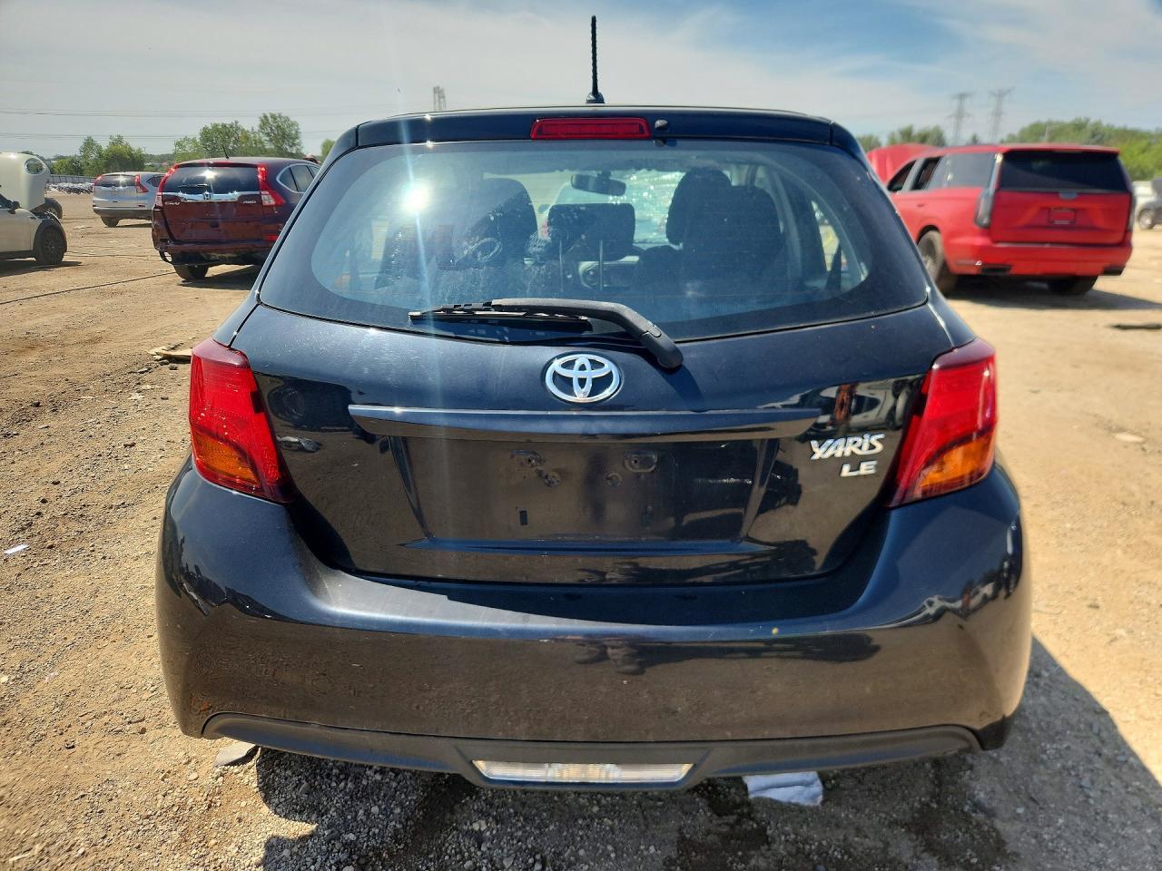 2016 Toyota Yaris 5-Door Le - Фото 6