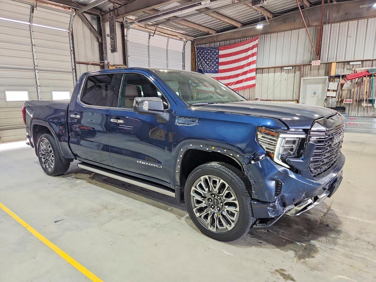2023 GMC Sierra K1500 Denali Ultimate - Image 4