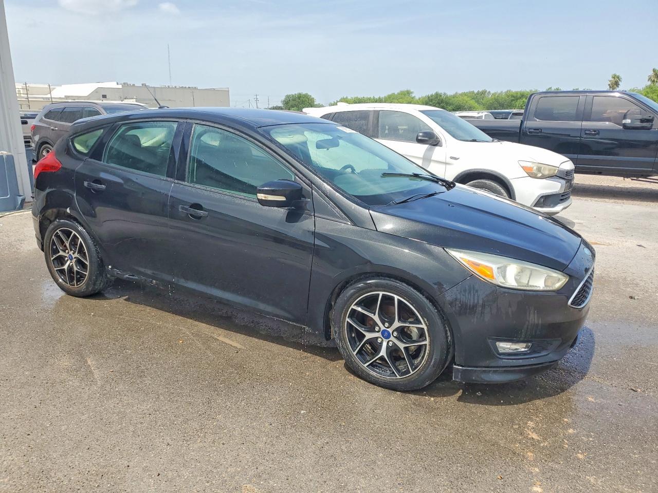 2015 Ford Focus Se - Image 4