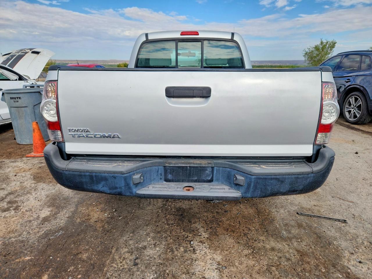 2010 Toyota Tacoma Base - Image 6