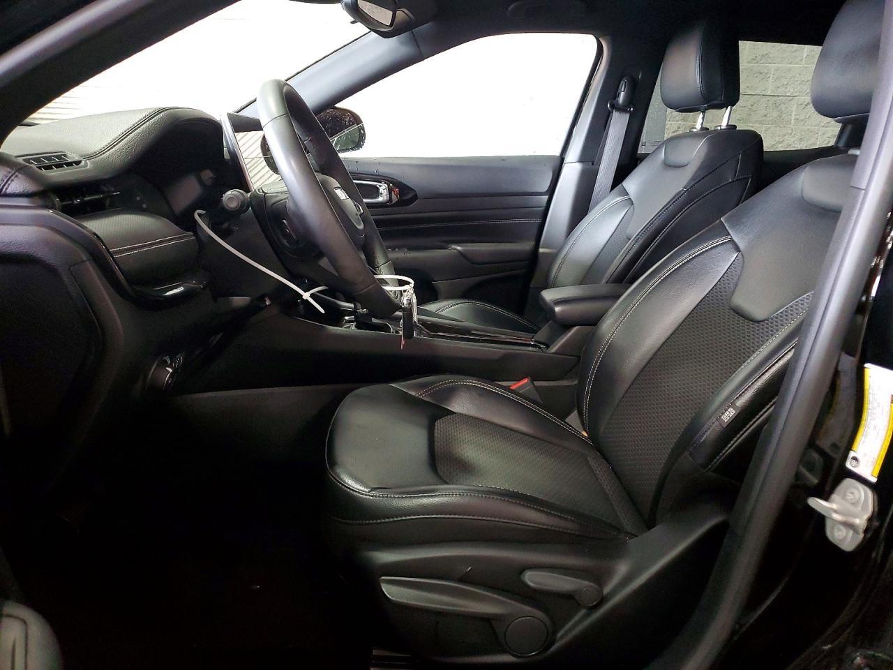 2023 Jeep Compass Latitude - Фото 7