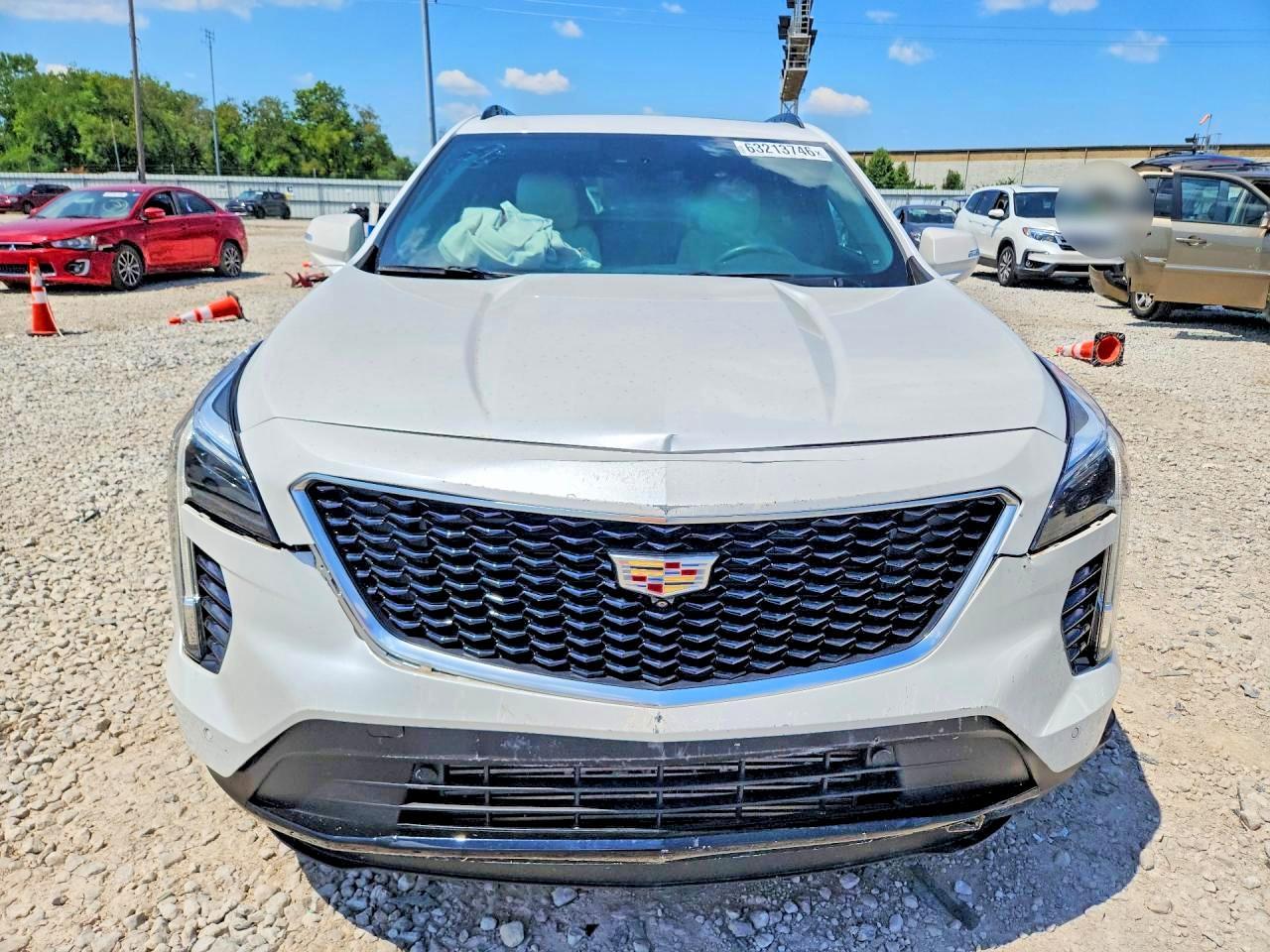 2022 Cadillac Xt4 Sport - Image 5