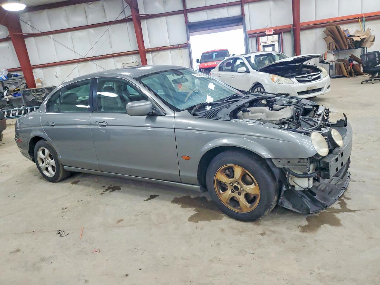 2002 Jaguar S-Type - Фото 4