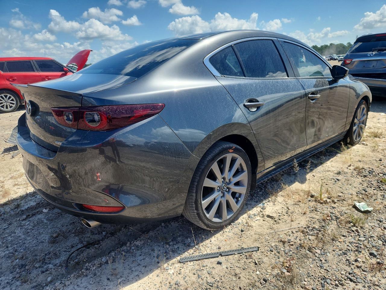 2024 Mazda 3 Preferred - Фото 3
