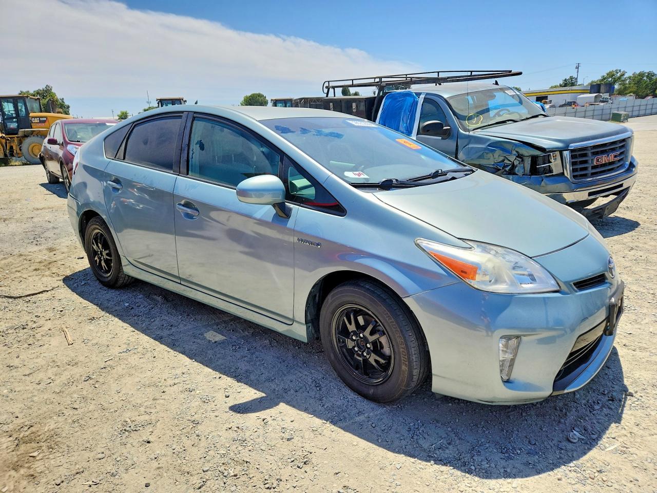 2015 Toyota Prius Two - Фото 4