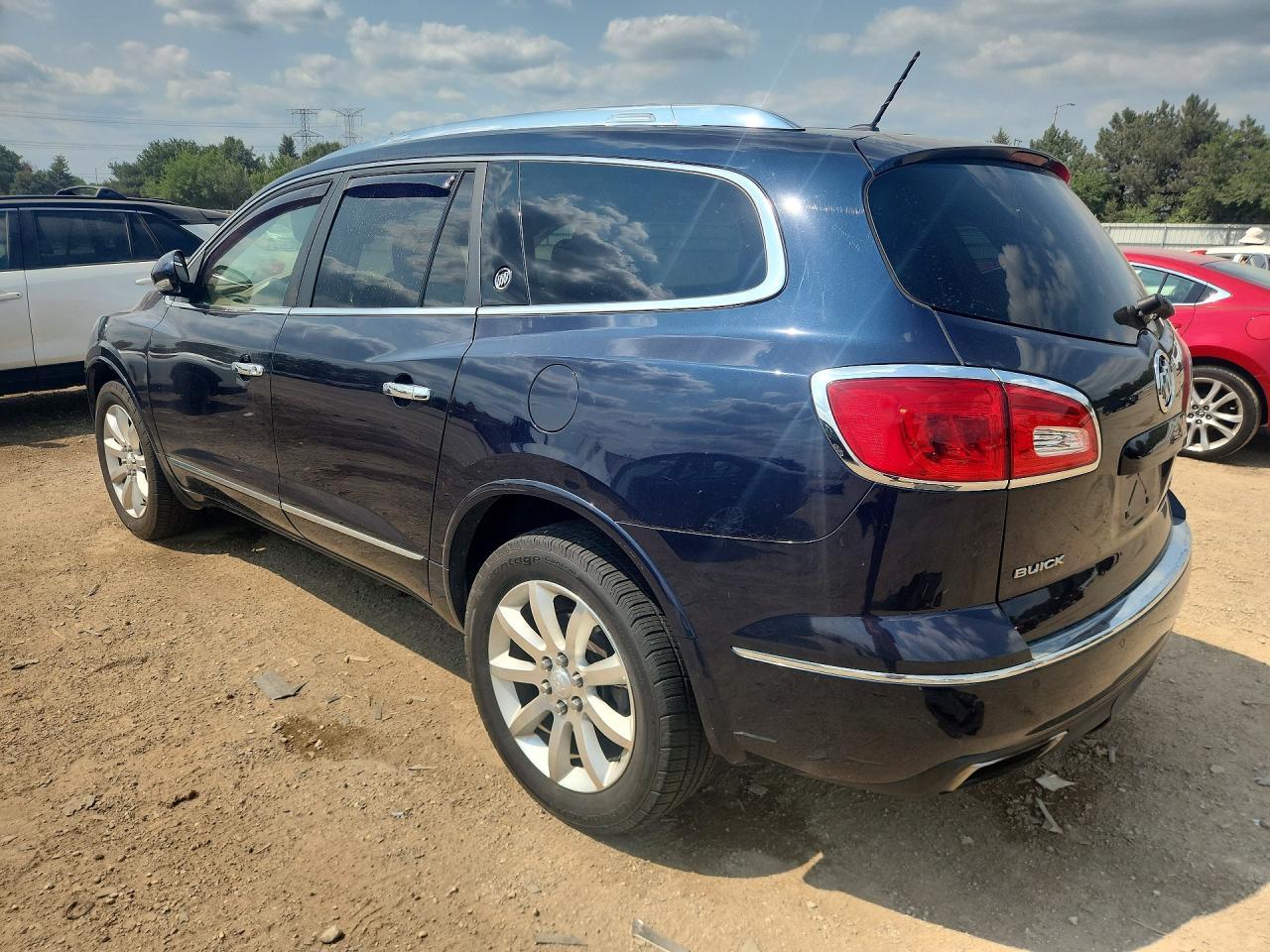 2015 Buick Enclave - Image 2