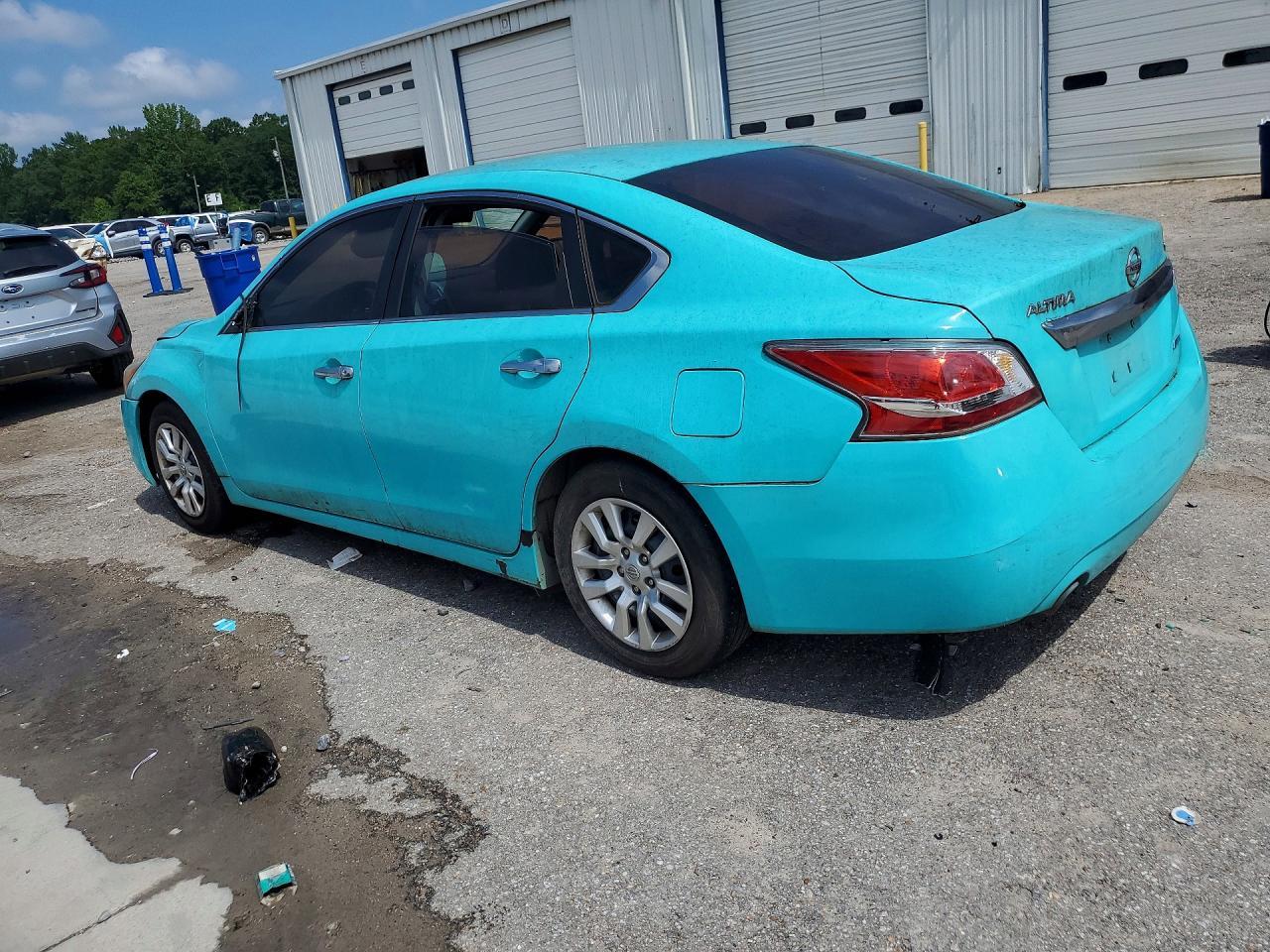2014 Nissan Altima 2.5 S - Image 2