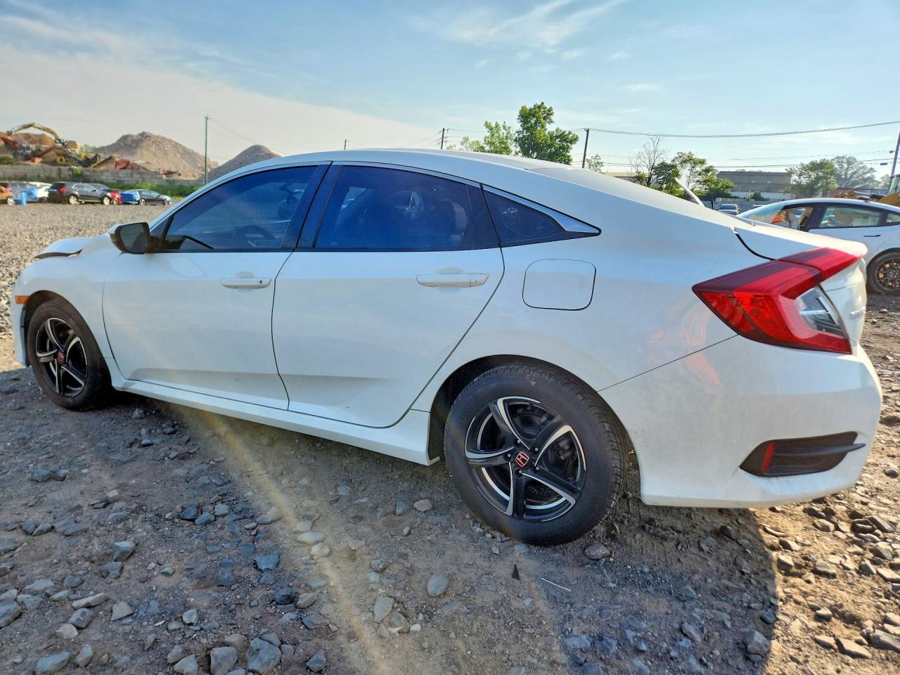 2017 Honda Civic Lx - Фото 2