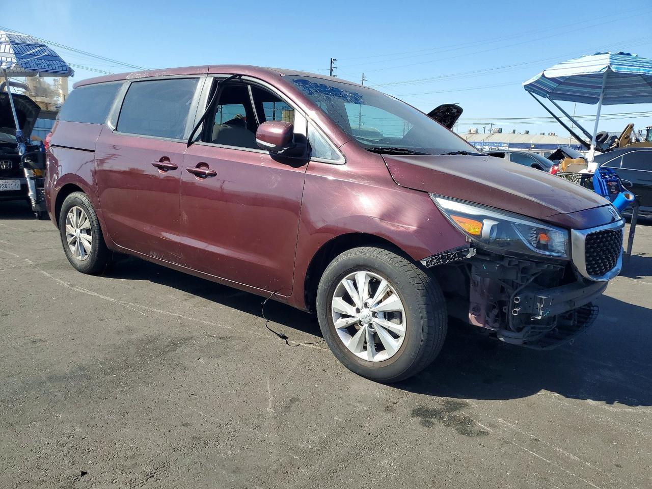 2017 Kia Sedona Lx - Фото 4