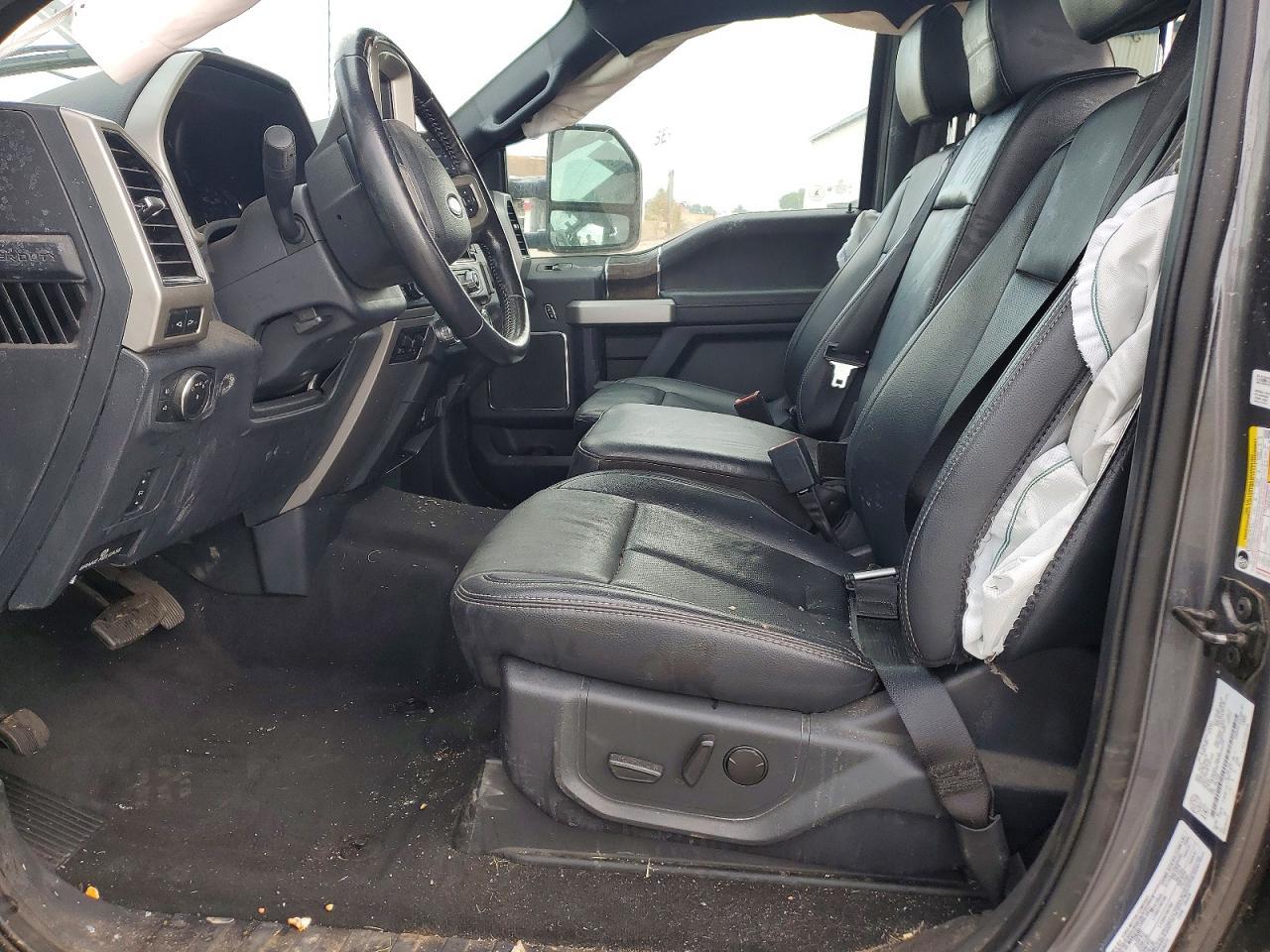 2022 Ford F350 Super Duty - Фото 7