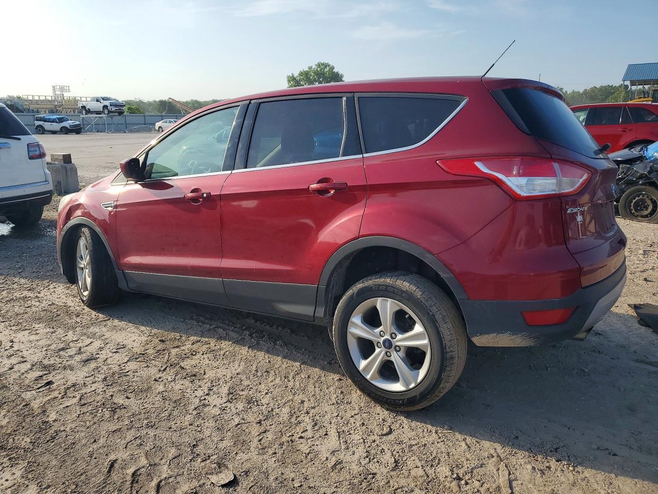 2014 Ford Escape Se - Image 2