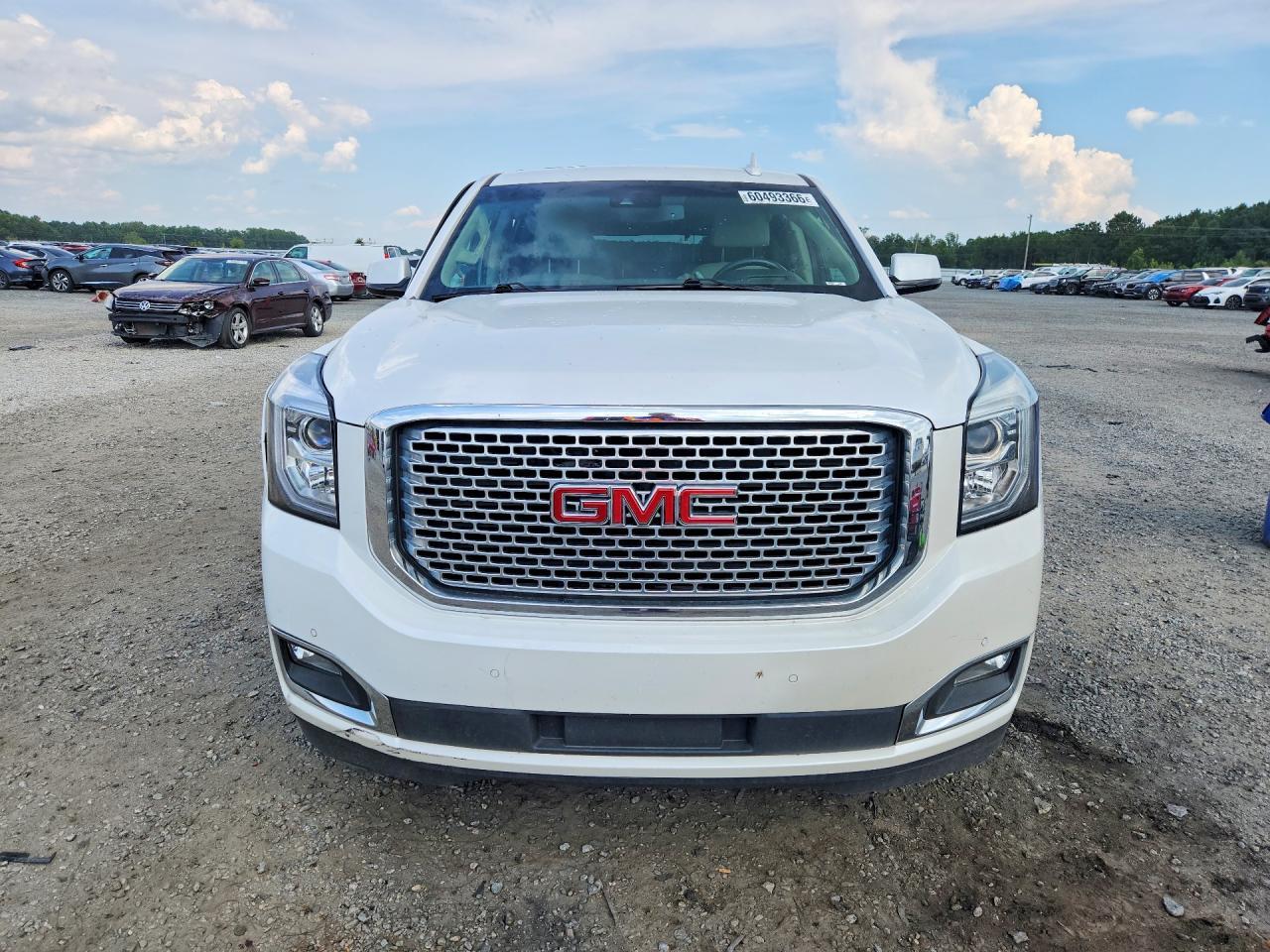 2017 GMC Yukon Denali - Фото 5