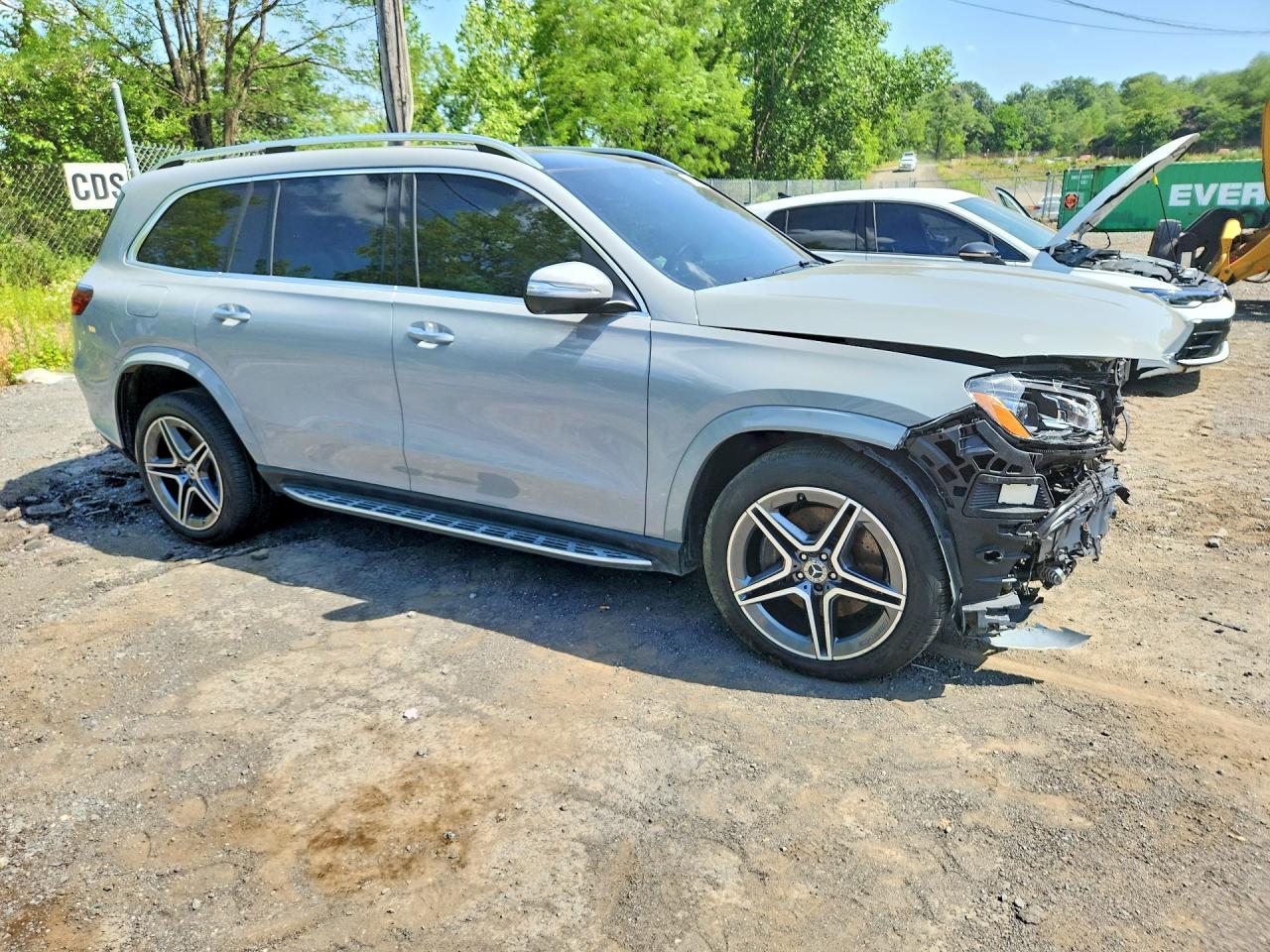 2025 Mercedes-Benz Gls 450 4Matic - Фото 4