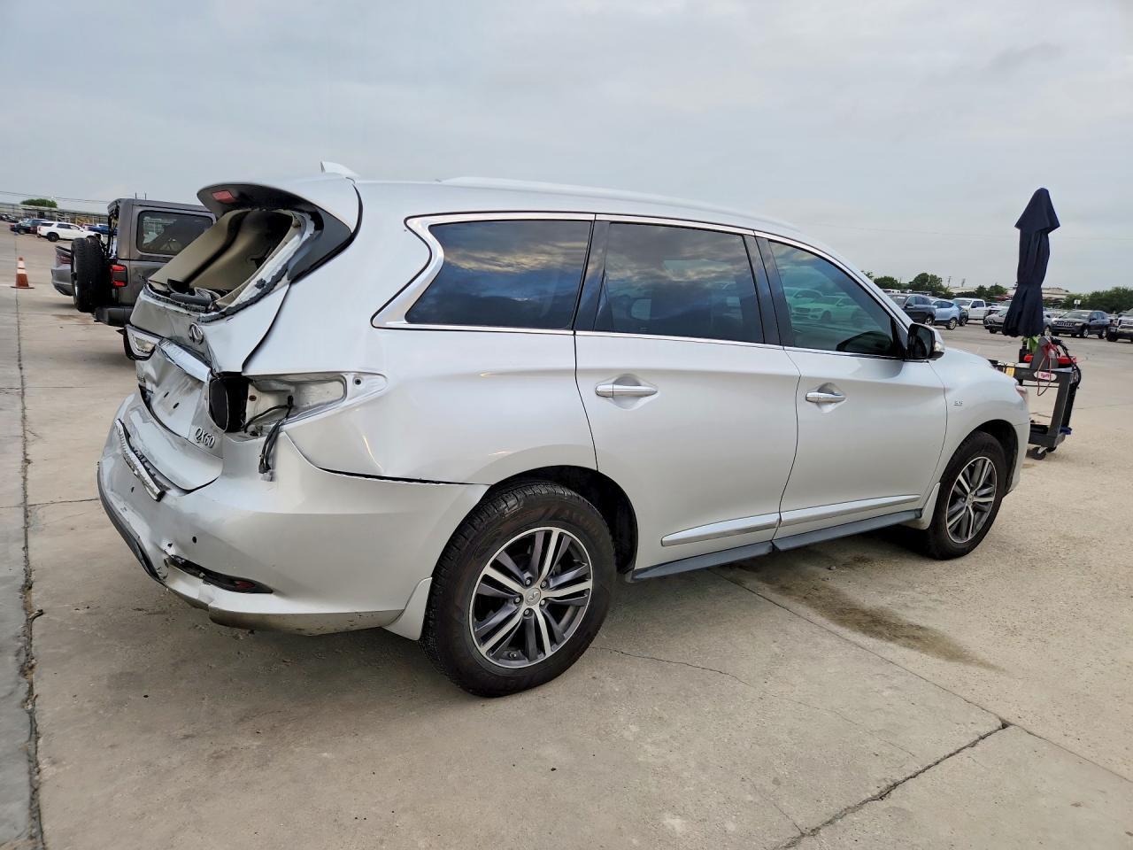 2018 Infiniti Qx60 Base - Image 3