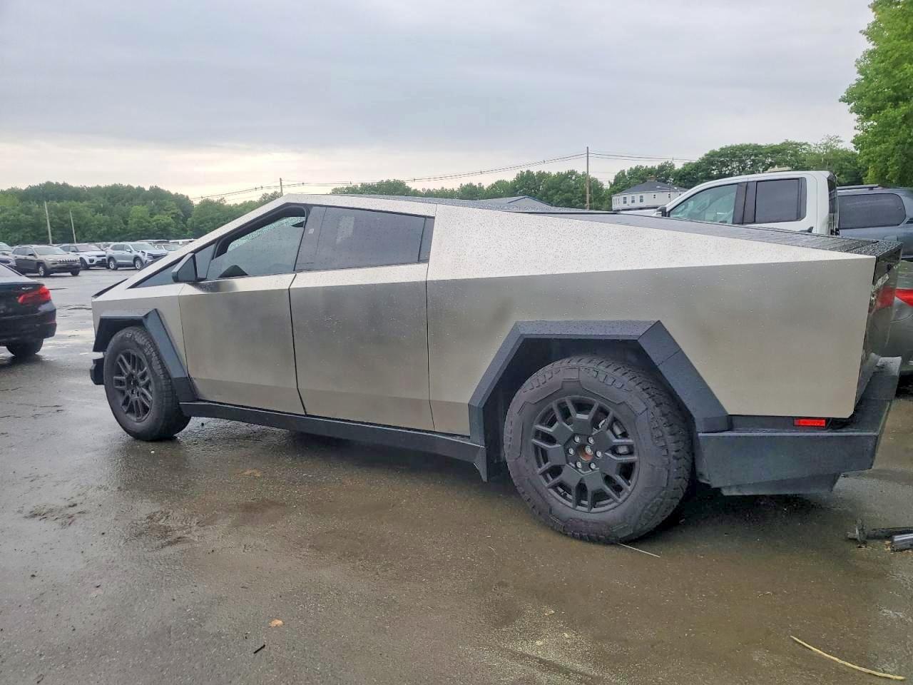 2024 Tesla Cybertruck Cyberbeast - Image 2