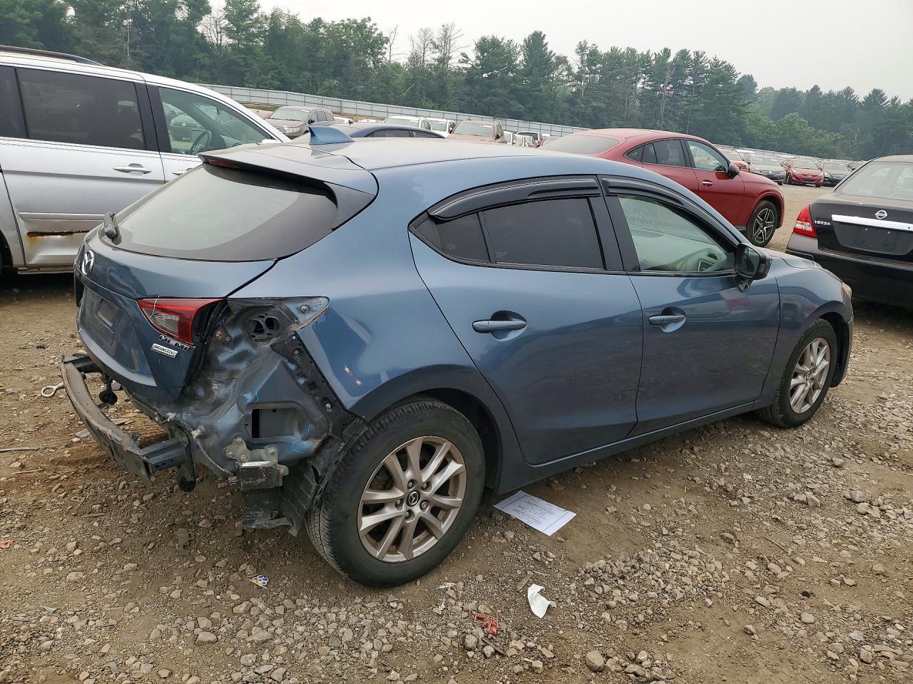 2015 Mazda 3 Grand Touring - Фото 3