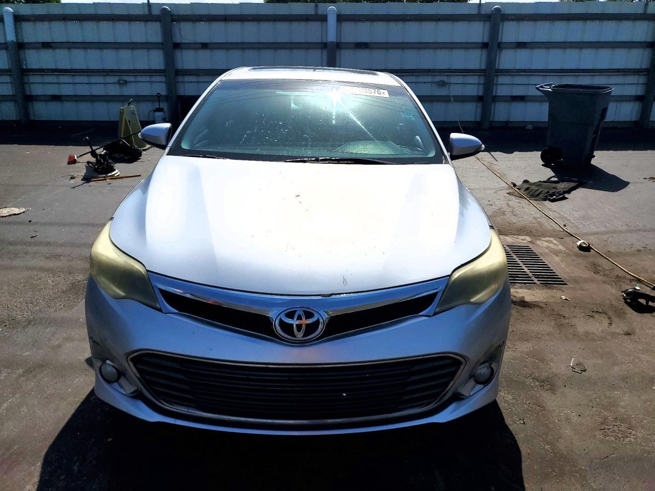 2014 Toyota Avalon Xle Touring - Image 5