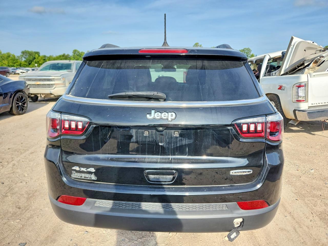 2024 Jeep Compass Latitude Lux - Фото 6