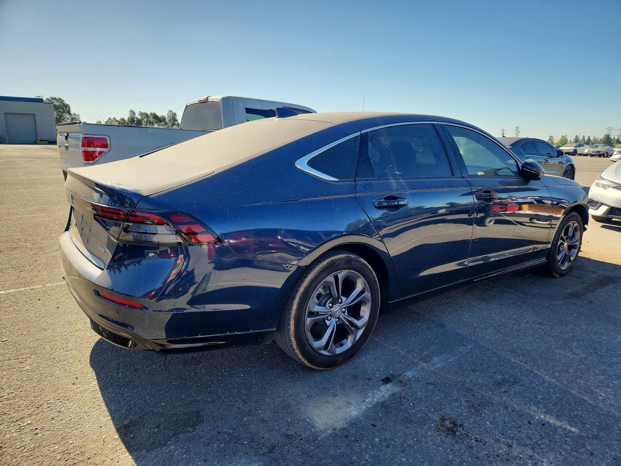 2025 Honda Accord Hybrid Exl - Фото 3