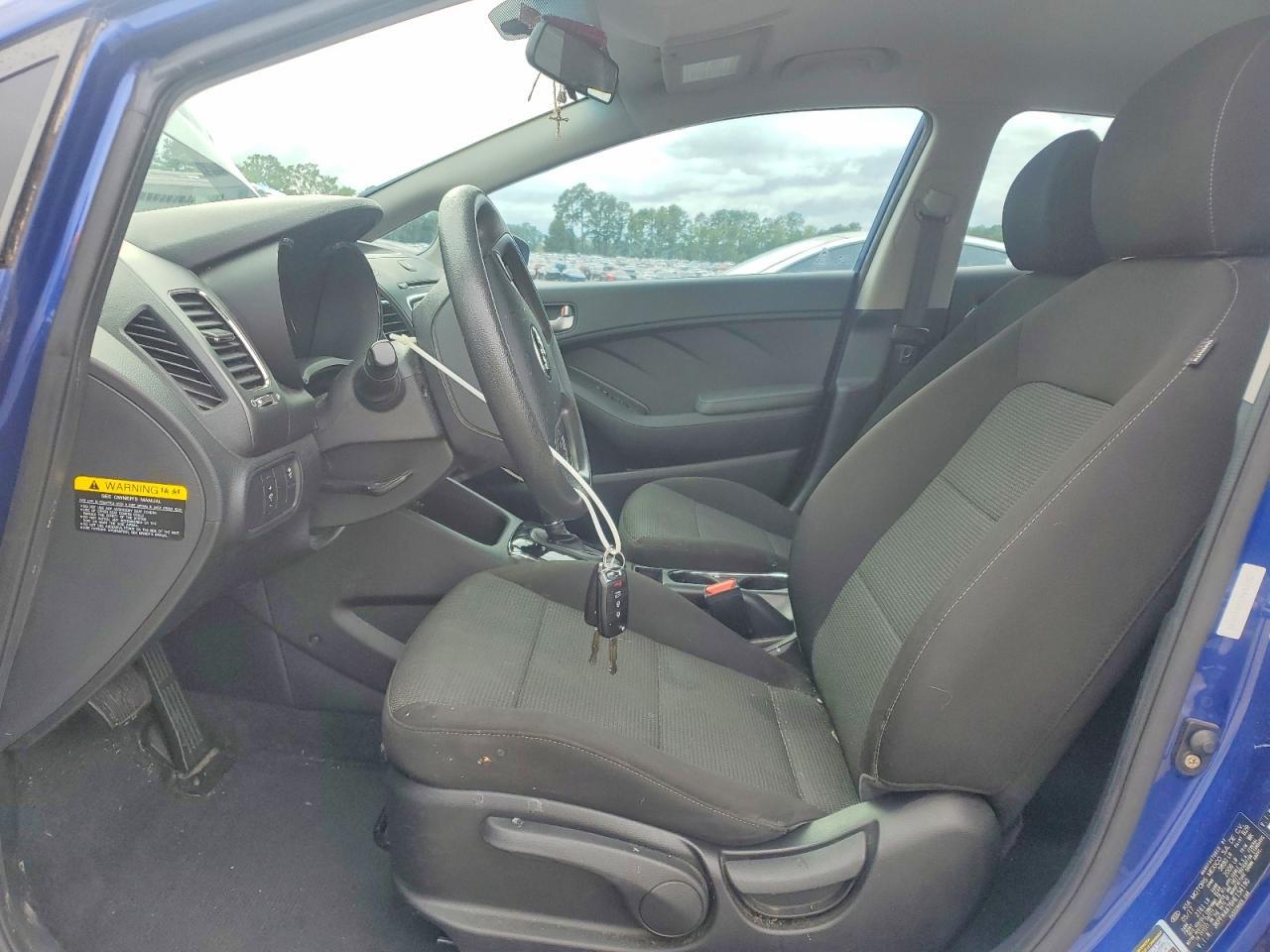 2017 Kia Forte Lx - Image 7