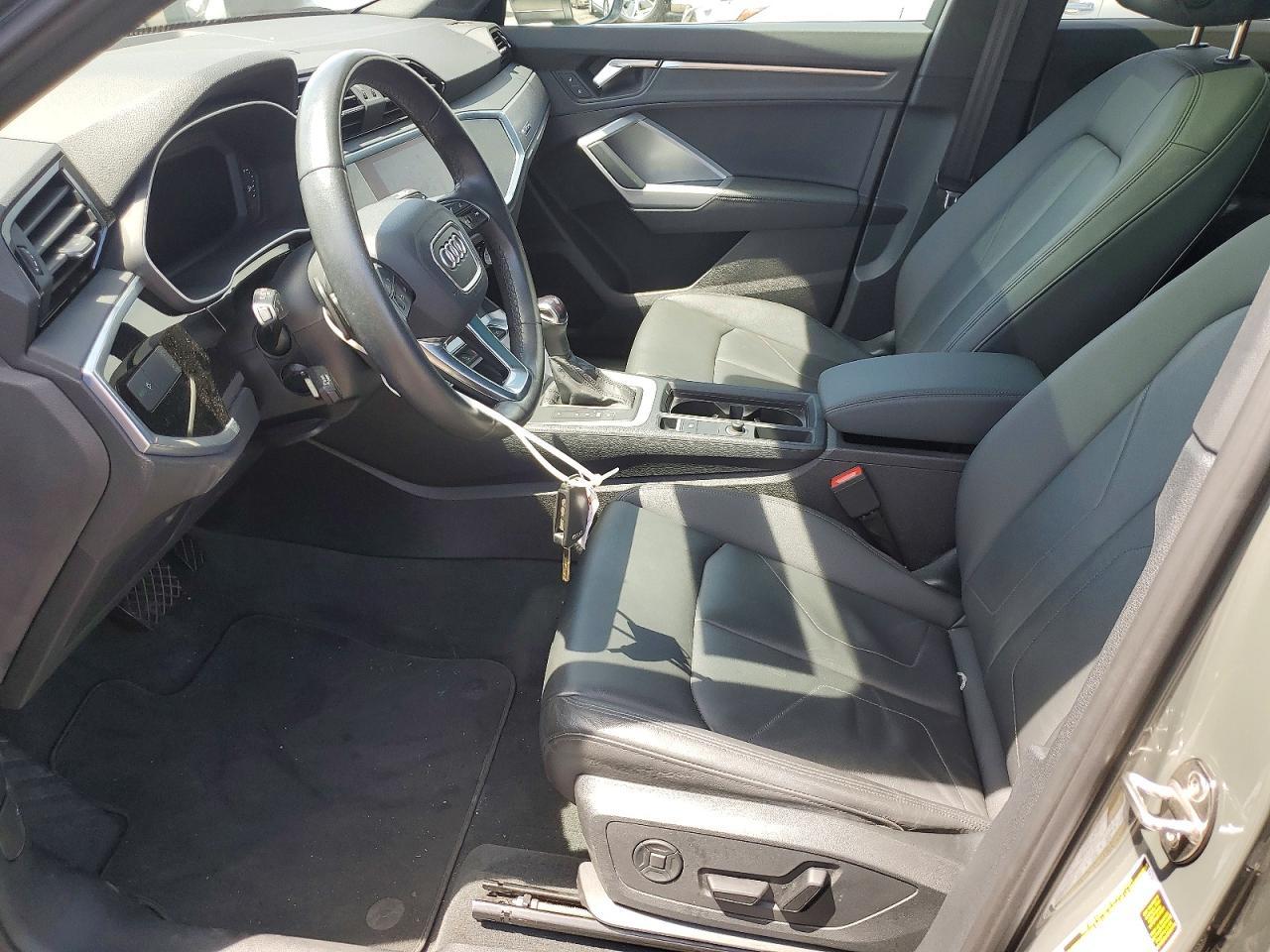 2022 Audi Q3 Premium S Line 45 - Фото 7