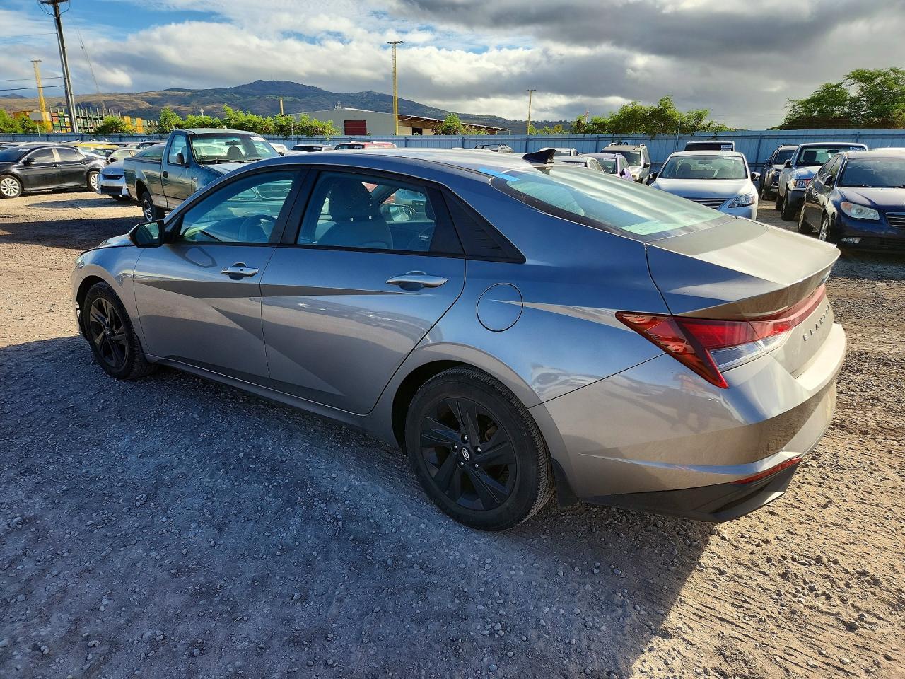 2022 Hyundai Elantra Sel - Фото 2