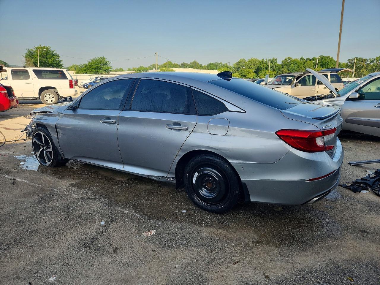 2022 Honda Accord Sport - Image 2