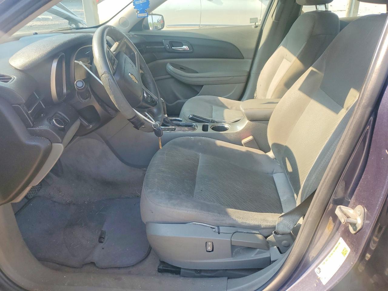2014 Chevrolet Malibu Ls - Image 7