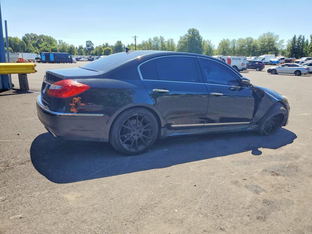 2012 Hyundai Genesis 5.0L - Фото 3