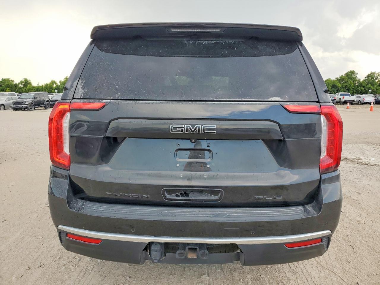 2022 GMC Yukon Sle - Фото 6