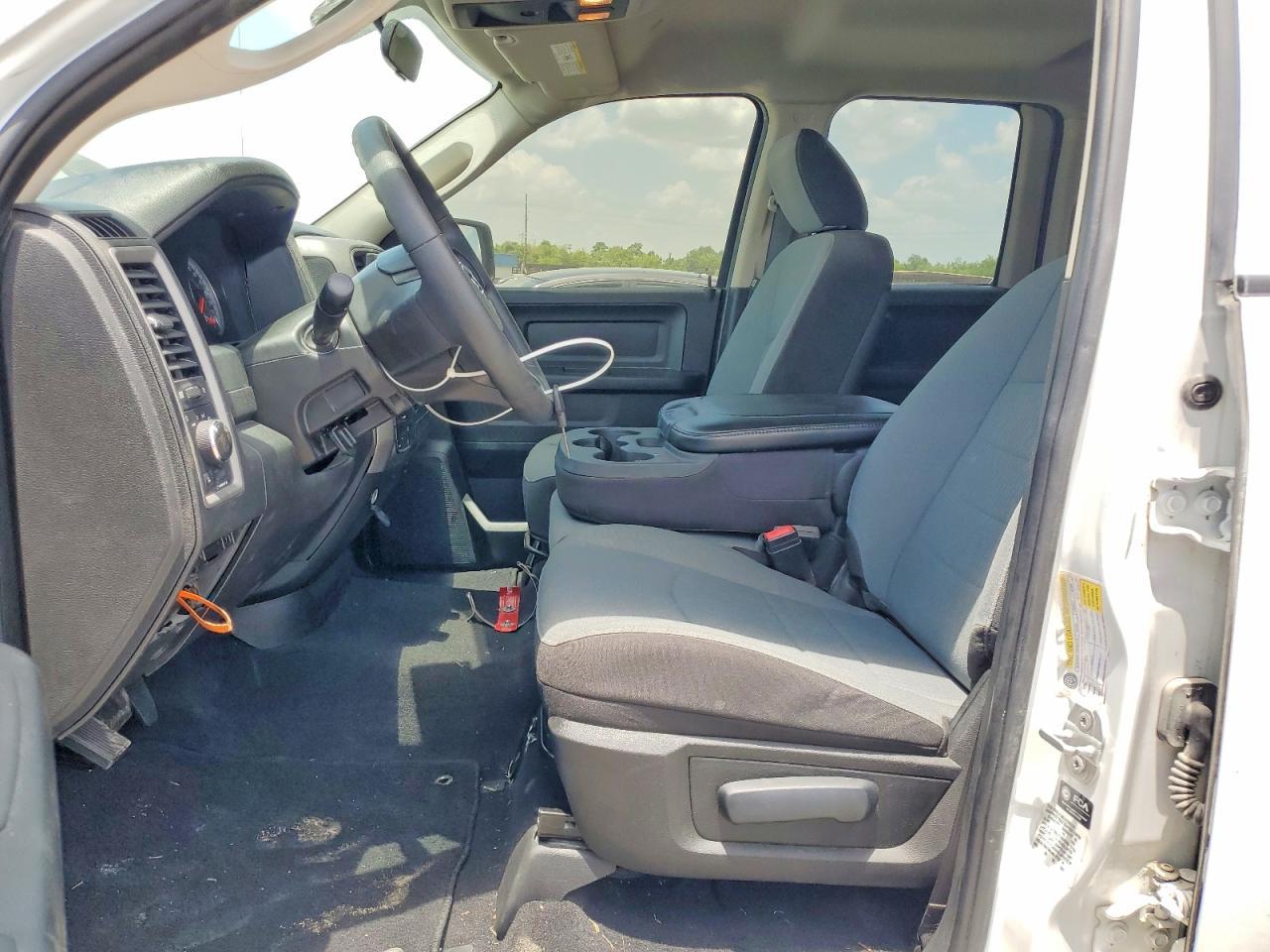 2022 Ram 1500 Classic Tradesman - Фото 7