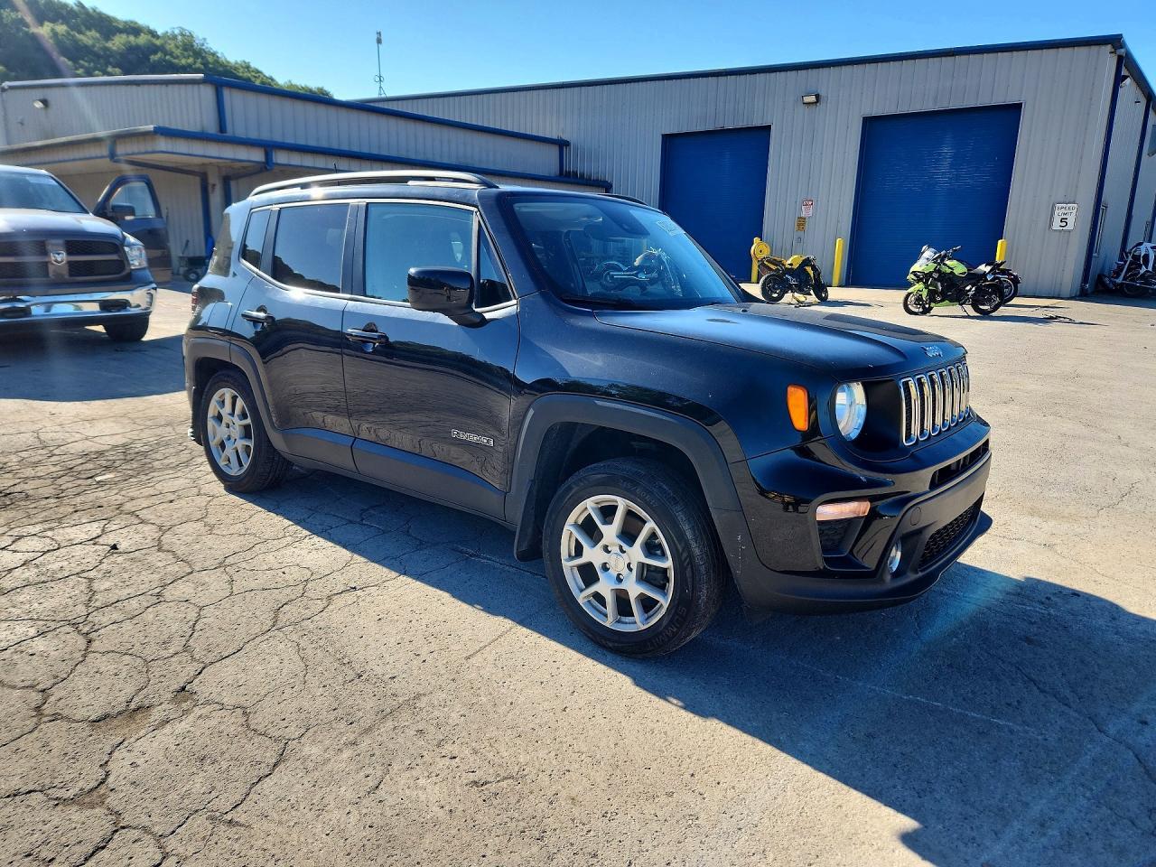 2021 Jeep Renegade Latitude - Фото 4
