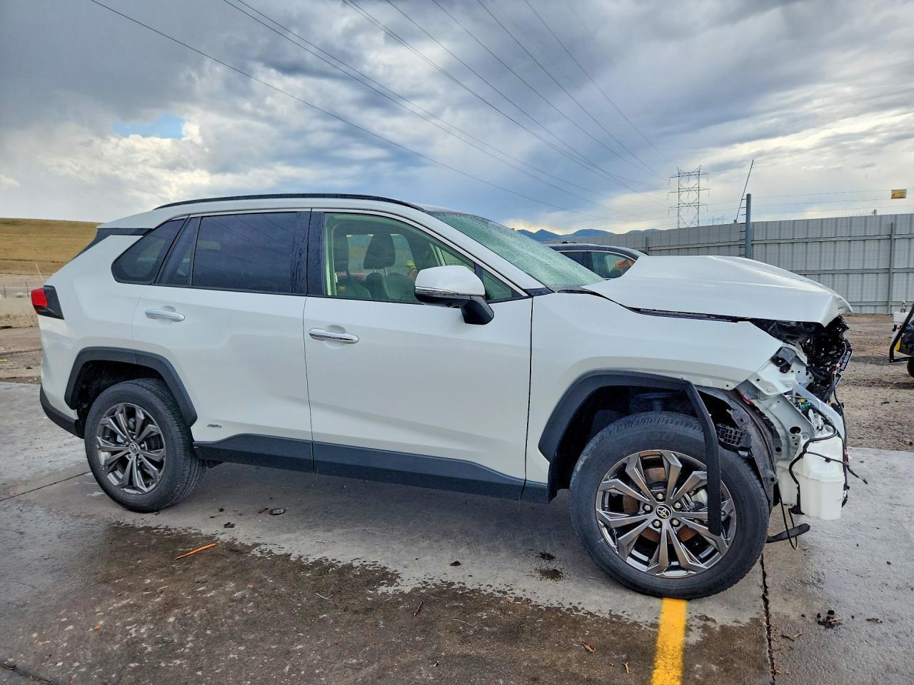 2023 Toyota Rav4 Limited - Фото 4