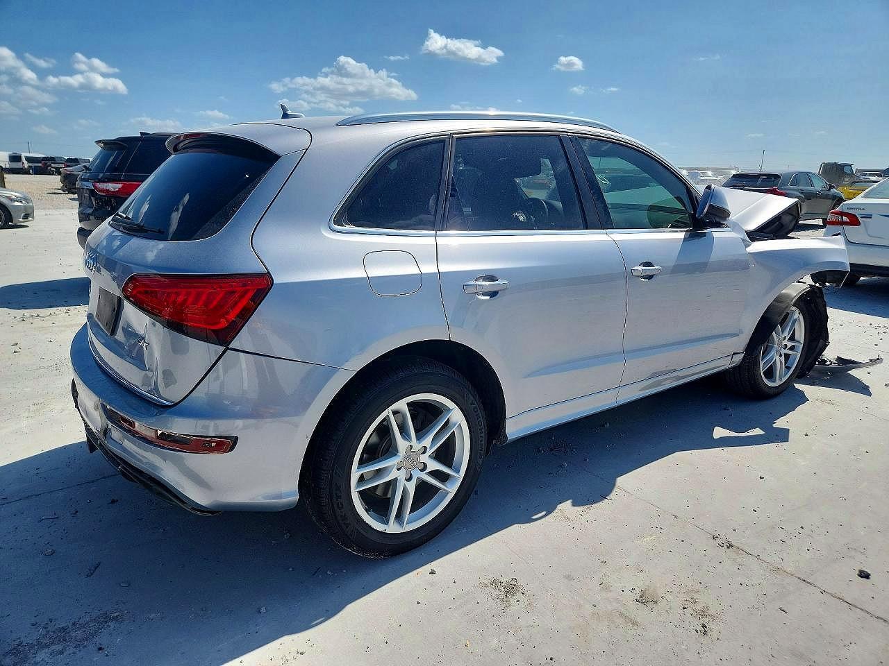 2015 Audi Q5 Premium Plus - Image 3