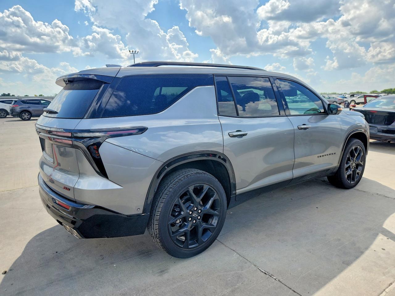 2026 Chevrolet Traverse Rs - Фото 3