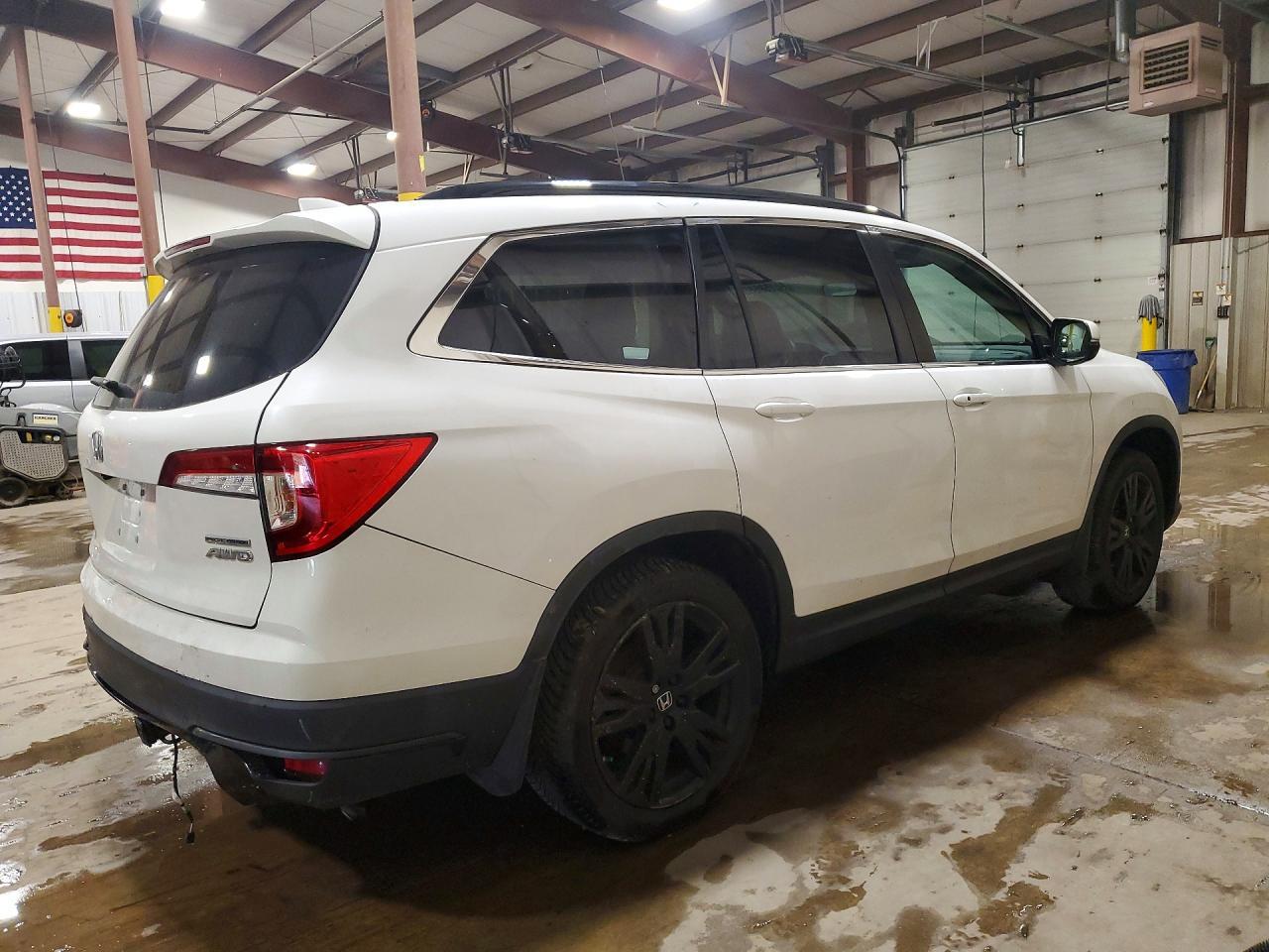 2022 Honda Pilot Se - Фото 3