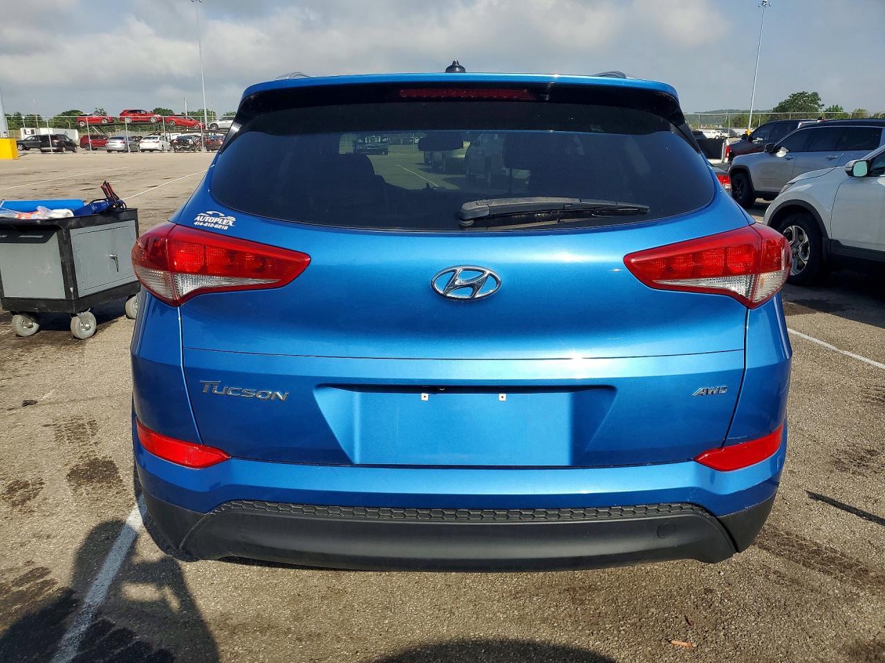 2017 Hyundai Tucson Se - Фото 6