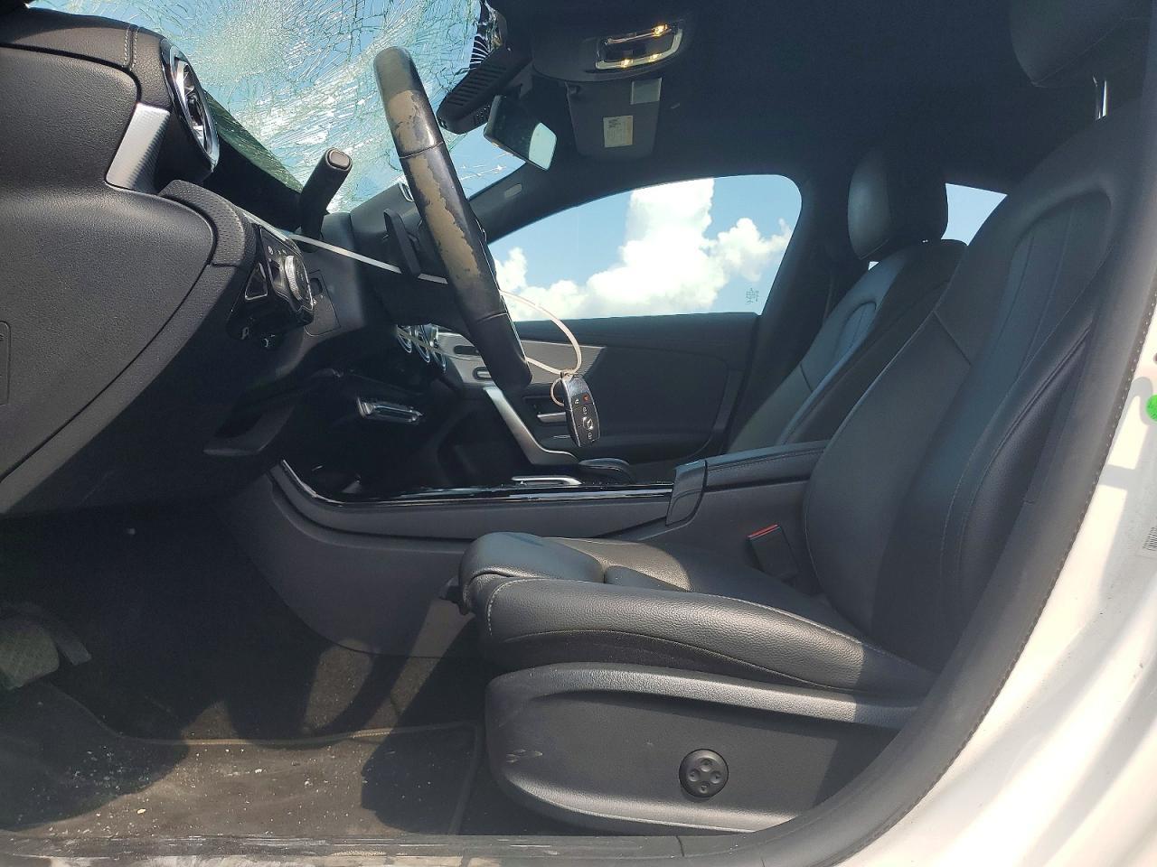 2022 Mercedes-Benz Cla 250 4Matic - Image 7