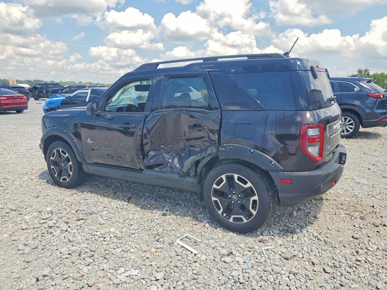 2021 Ford Bronco Sport Outer Banks - Фото 2