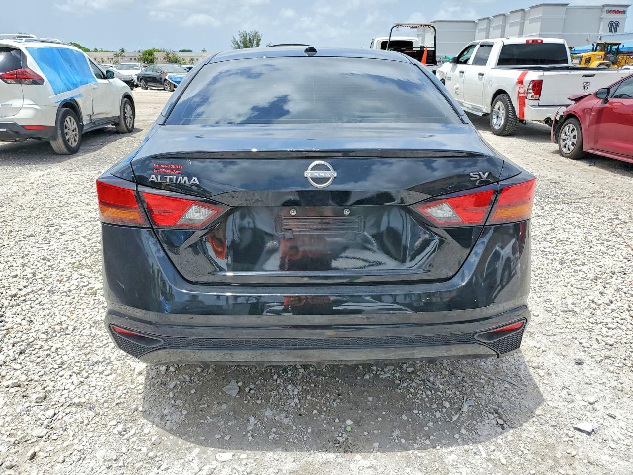 2023 Nissan Altima Sv - Фото 6