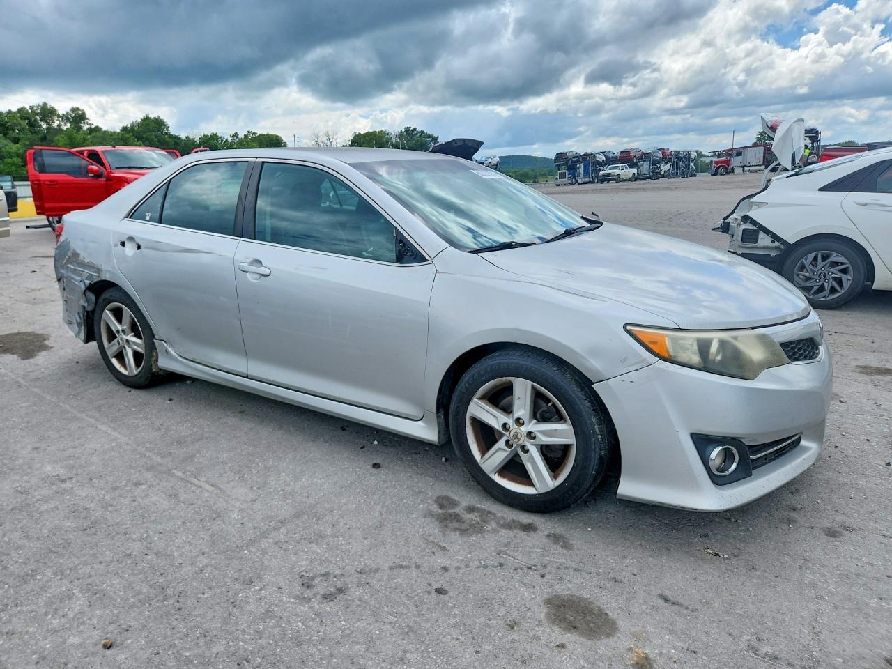 2012 Toyota Camry Se - Фото 4