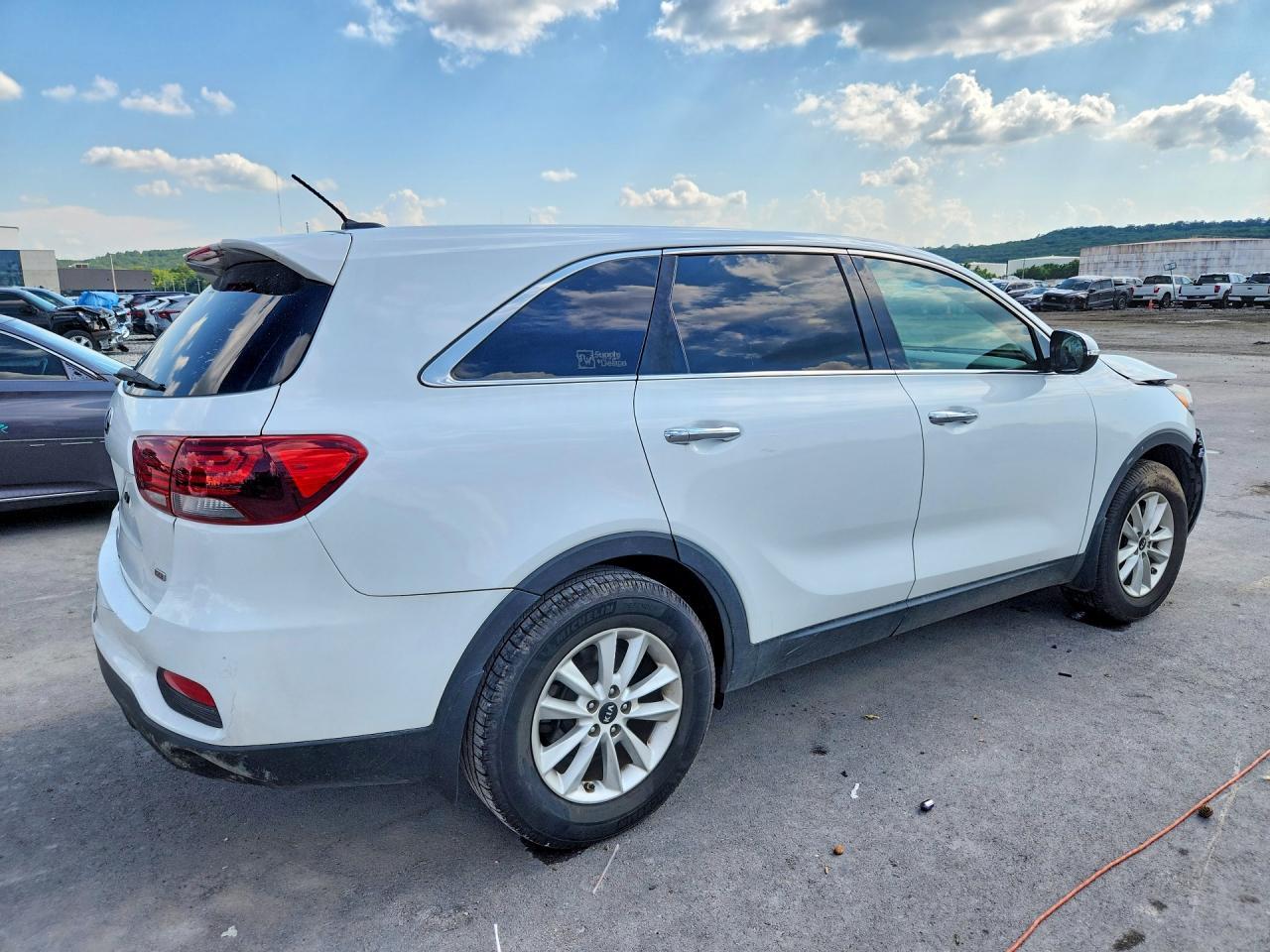 2019 Kia Sorento Lx - Фото 3