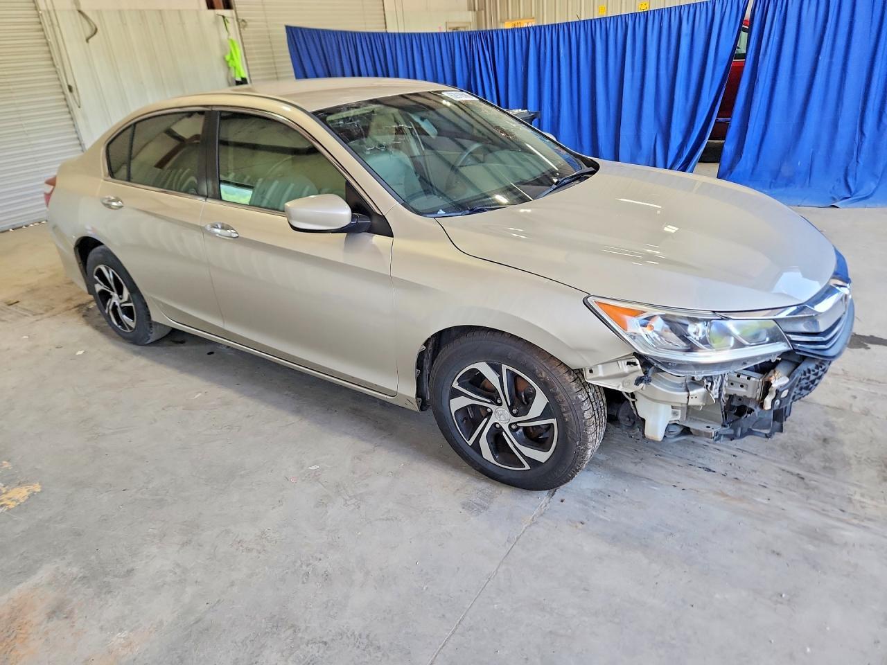 2017 Honda Accord Lx - Image 4