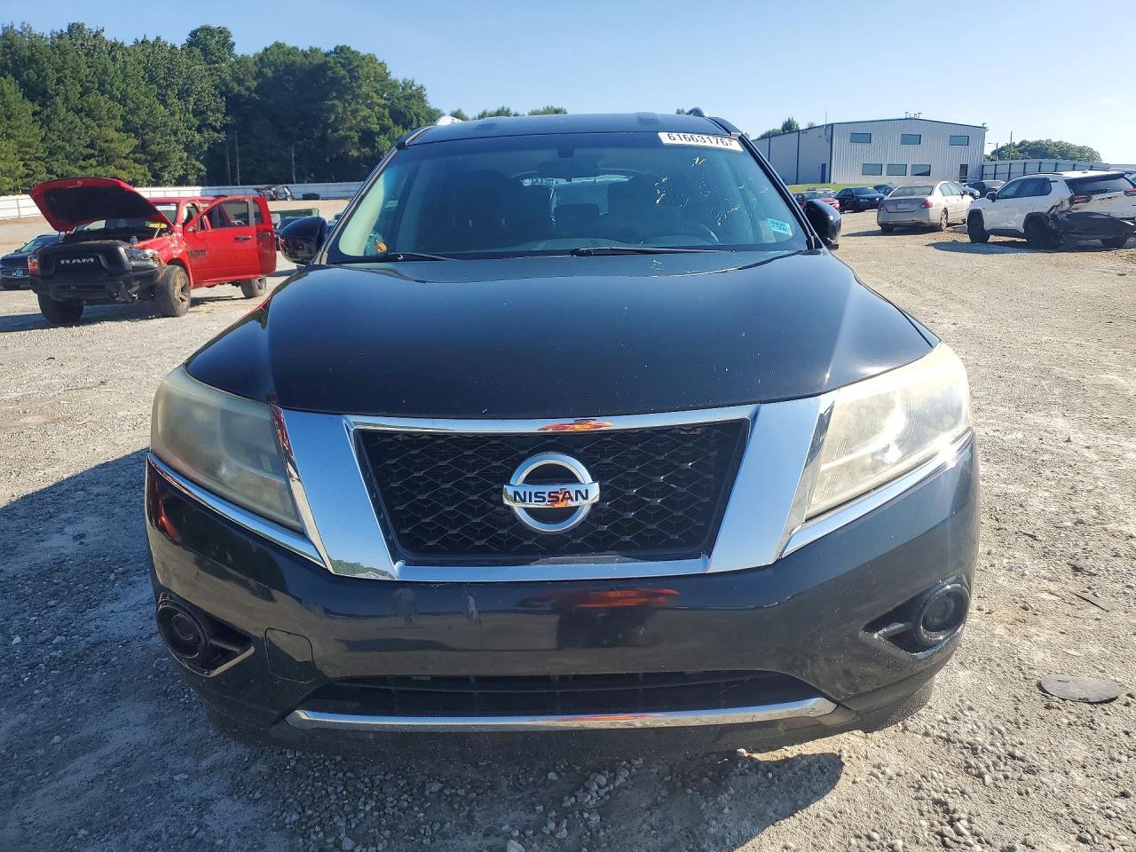 2016 Nissan Pathfinder S - Фото 5