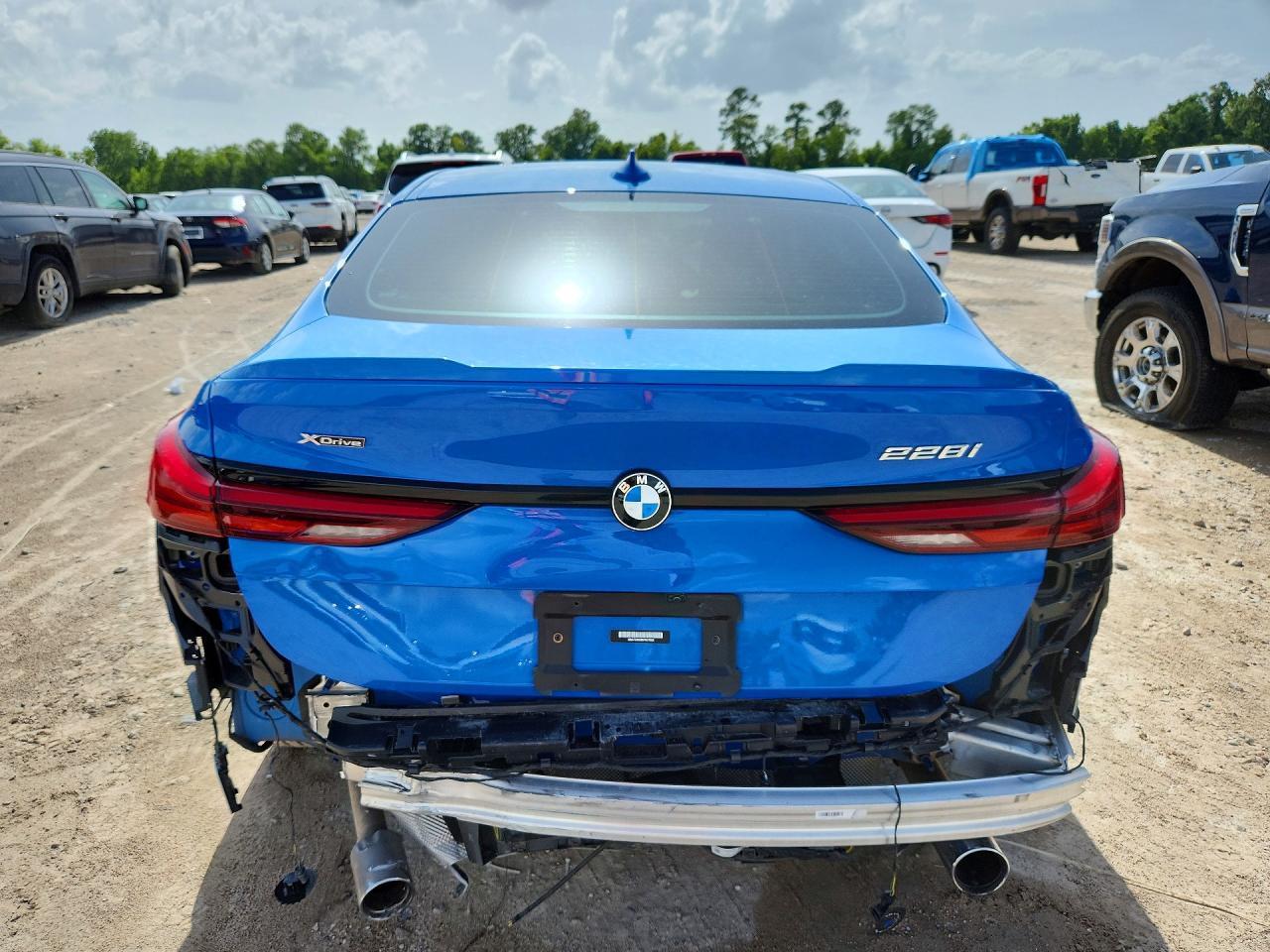 2022 BMW 228Xi - Image 6